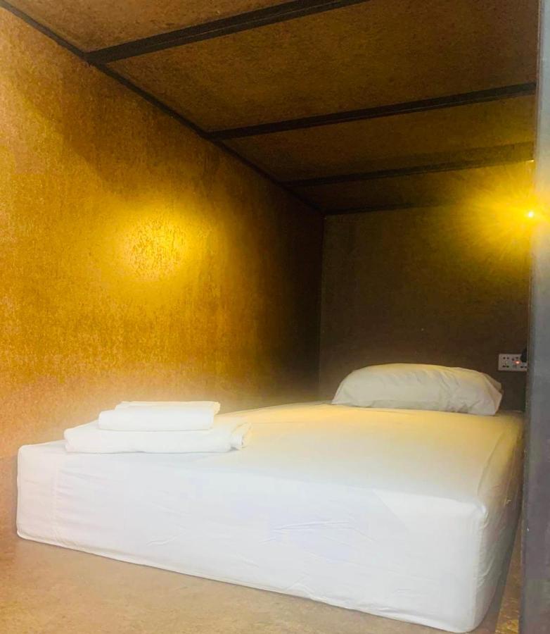 The Black Sheep Hostel 哈林海滩 外观 照片
