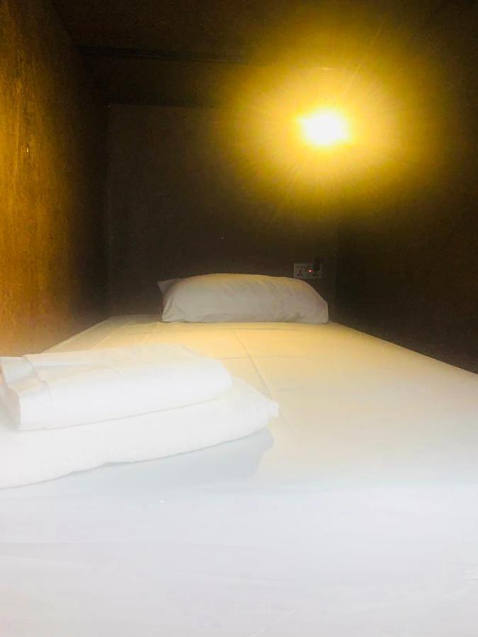 The Black Sheep Hostel 哈林海滩 外观 照片