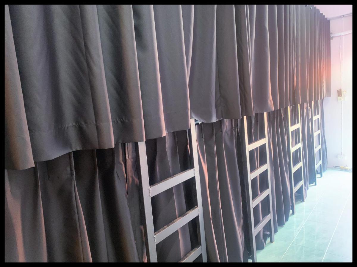 The Black Sheep Hostel 哈林海滩 外观 照片